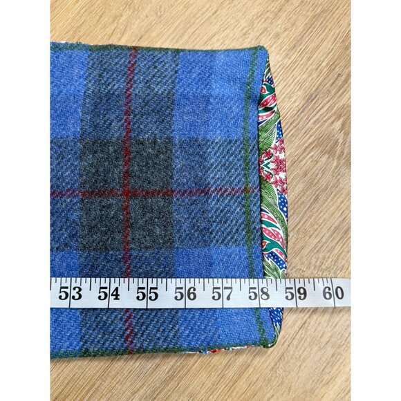 Harris Tweed Scarf Blue Tartan Wool Silky Paisley Backing - Picture 4 of 8